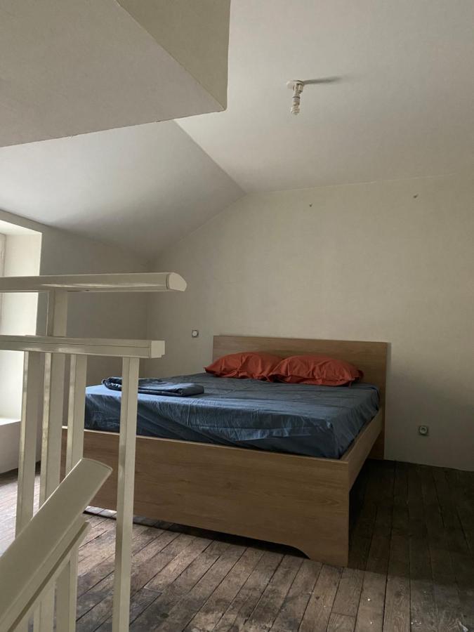 Appartement Calme Centre Ville Historique Ussel  Eksteriør bilde