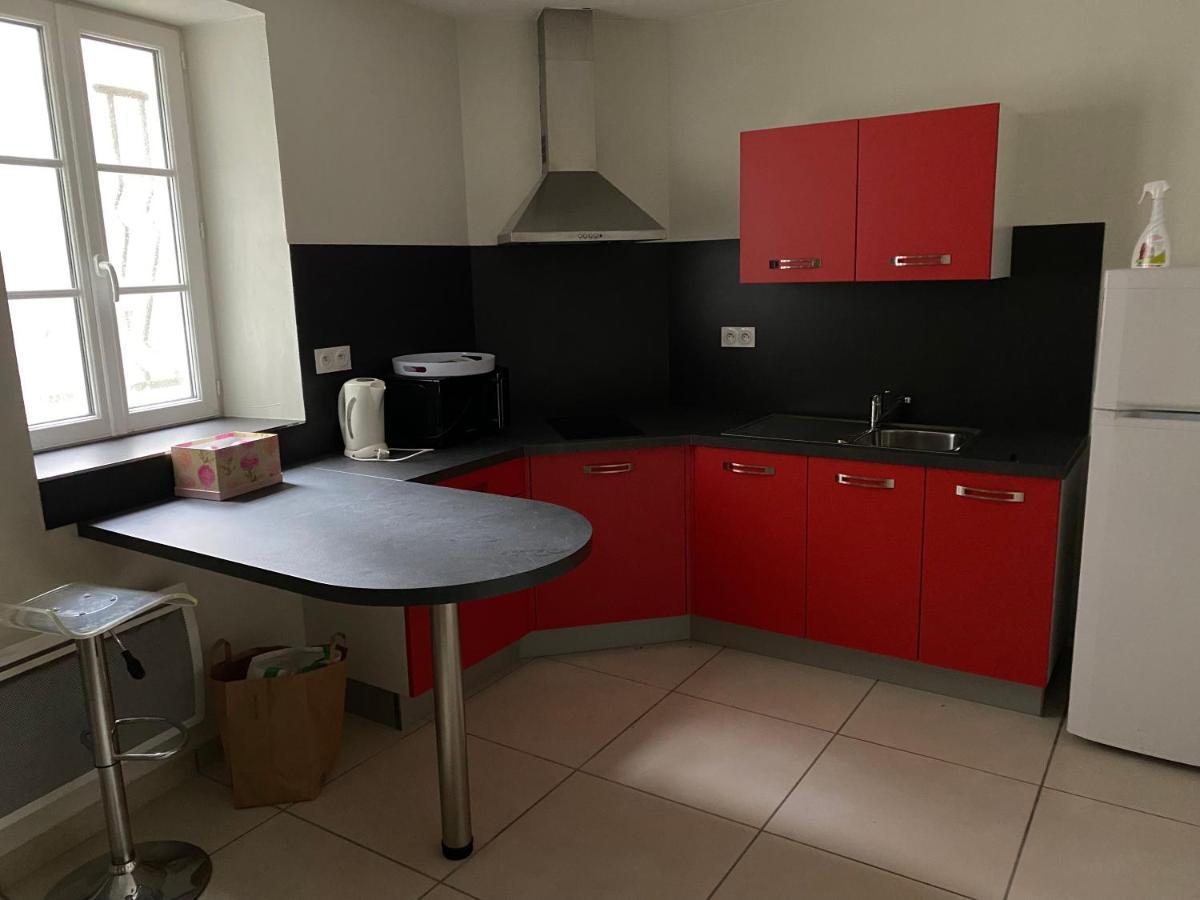 Appartement Calme Centre Ville Historique Ussel  Eksteriør bilde